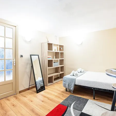3 Pieces Des Jardins Parking Clim 1 Min Apartment