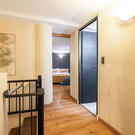 3 Pieces Des Jardins, Parking, 50m Plage, Clim Apartament