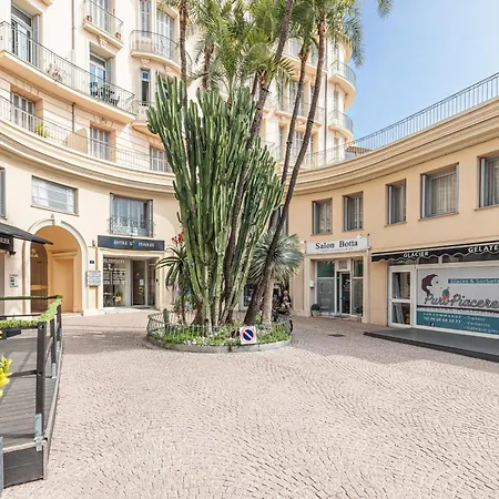 3 Pieces Des Jardins, Parking, 50m Plage, Clim Menton