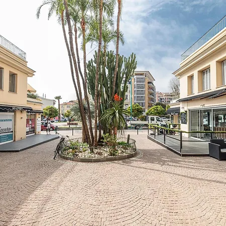 3 Pieces Des Jardins, Parking, 50m Plage, Clim